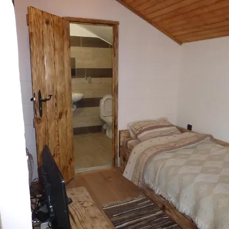 Karadzhovata Kashta Slatograd