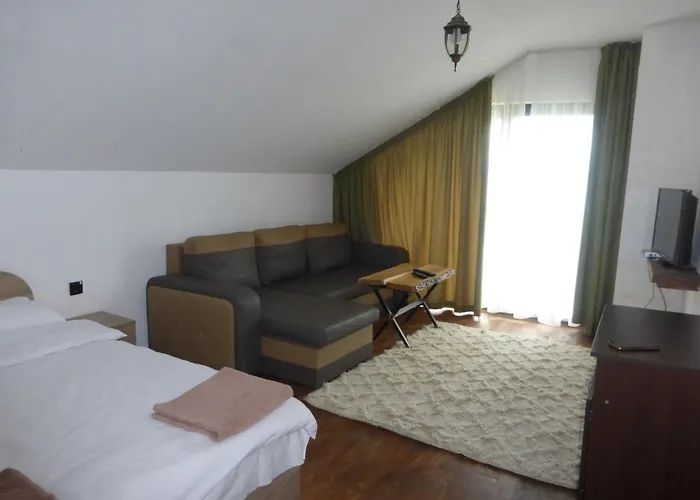 Karadzhovata Kashta Pensjonat 3*