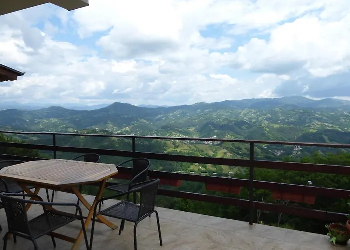 Pensjonat Karadzhovata Kashta 3*