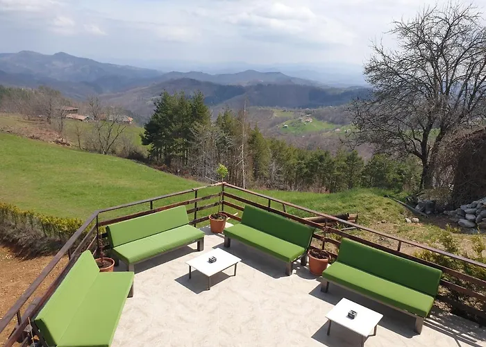 Karadzhovata Kashta 3*