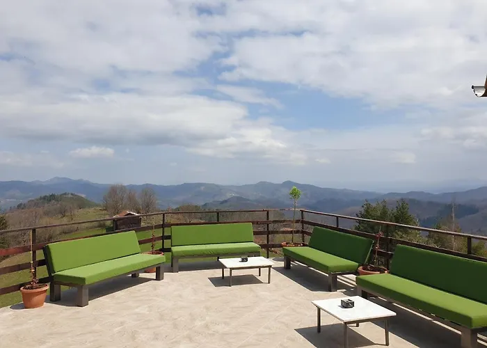 Pensjonat Karadzhovata Kashta 3*