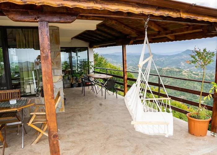 ゲストハウス Karadzhovata Kashta 3*